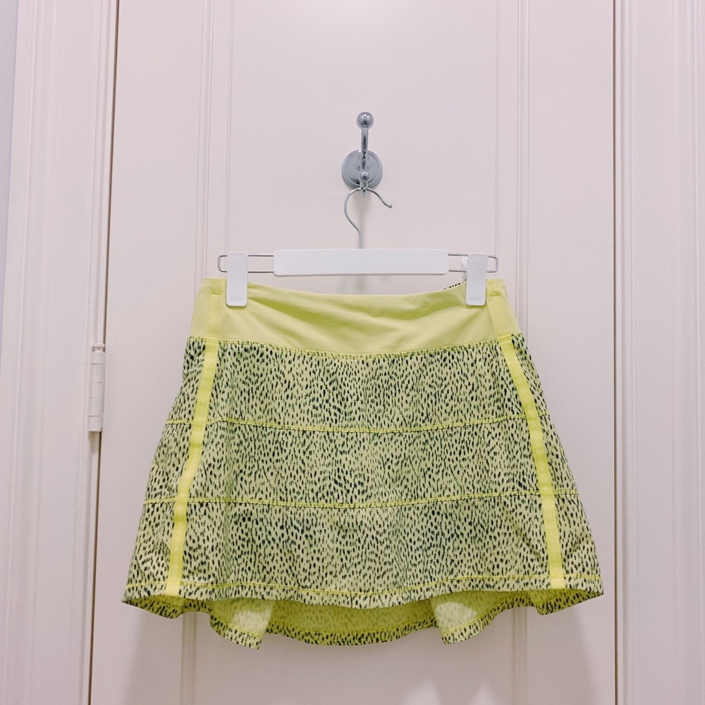 SOLD💛BNWOT ⭐️ LULULEMON PACE RIVAL SKIRT/SKORT LIME/YELLOW/GRAY DOTS-SIZE 6 REG